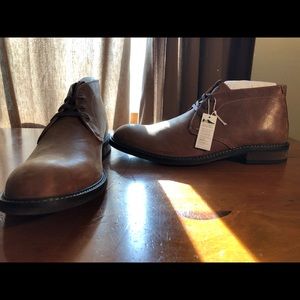 VIONIC CHUKKA BOOT